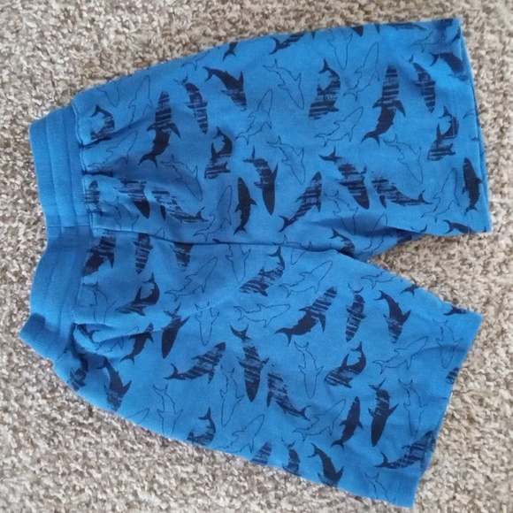 Boys shorts & swim trunk bundle - Picture 6 of 12